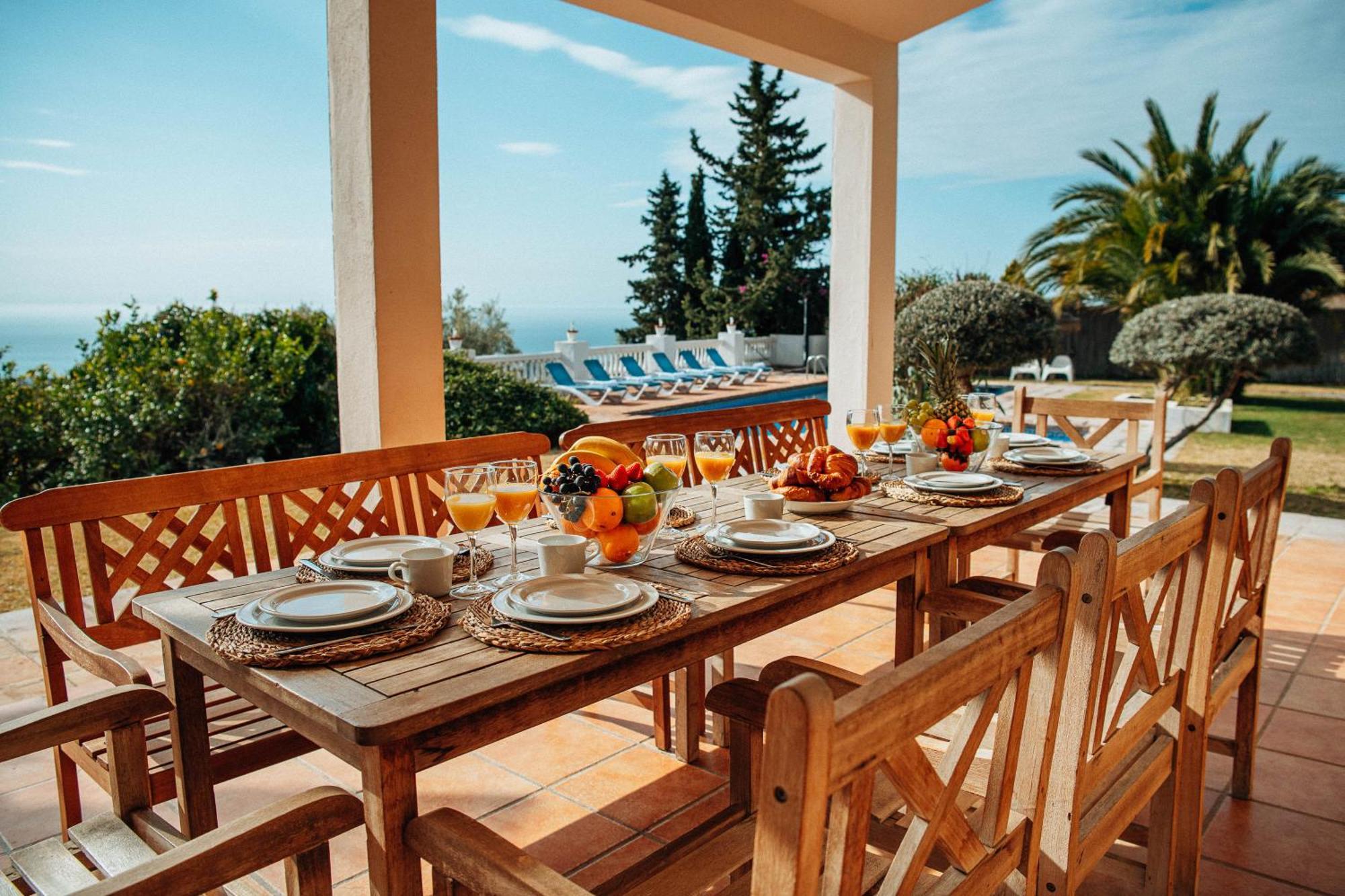 Gran Villa Con Vistas Al Mar Y Piscina Privada Málaga Exteriör bild
